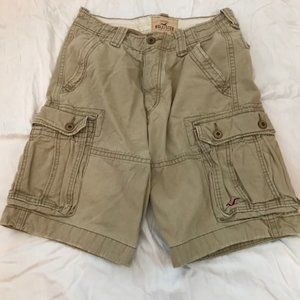 Hollister Cargo Shorts - Tan